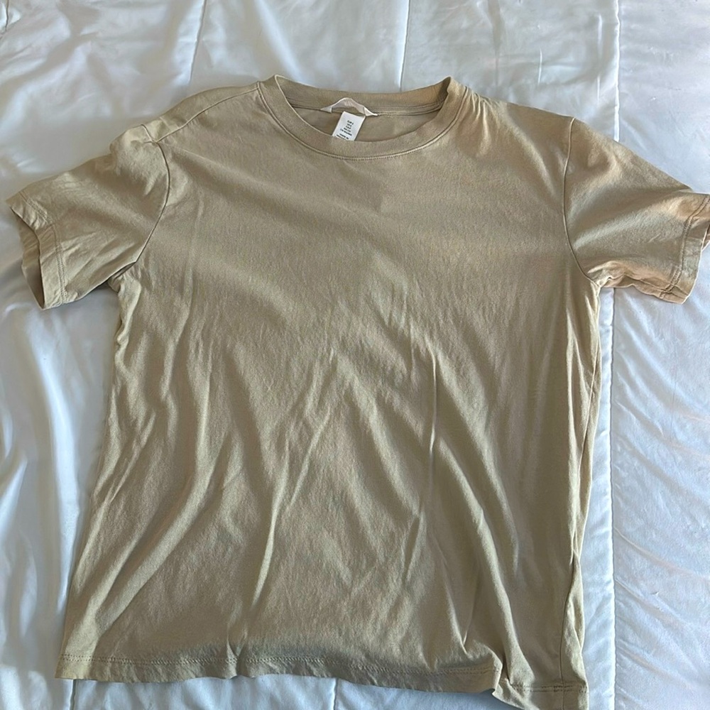 H&M basic baby-tee color beige size small never worn